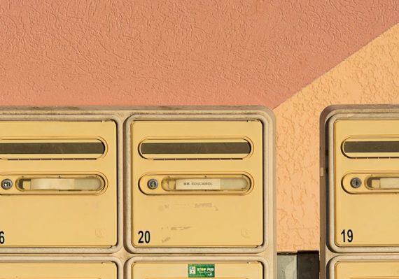 découvrez notre vaste sélection de receptacles, parfaits pour toutes vos besoins de rangement et d'organisation. que ce soit pour la maison, le jardin ou le bureau, trouvez le receptacle idéal qui allie fonctionnalité et esthétisme.
