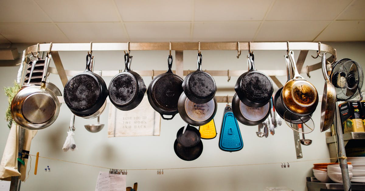 découvrez notre vaste sélection d'ustensiles de cuisine de haute qualité, conçus pour optimiser vos préparations culinaires. que vous soyez amateur ou chef expérimenté, trouvez le matériel idéal pour cuisiner avec facilité et style.