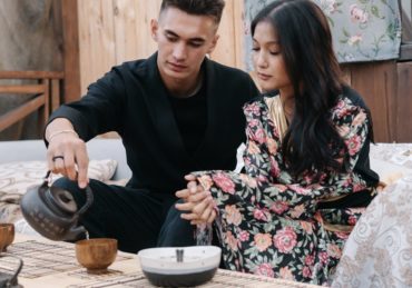 découvrez l'art de vivre à la japonaise avec notre guide sur le lifestyle japonais. plongez dans les traditions, la gastronomie, la décoration intérieure et les pratiques quotidiennes qui définissent une culture riche et apaisante.