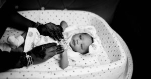 découvrez un univers enchanteur dédié à l'éveil et au développement de vos enfants. notre nursery propose un environnement sécurisé et stimulant, où chaque petit peut explorer, apprendre et grandir dans la joie et la bienveillance.