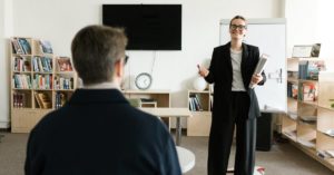 découvrez notre guide business complet : conseils, stratégies et astuces pour lancer, développer et réussir votre entreprise facilement. idéal pour entrepreneurs et dirigeants !